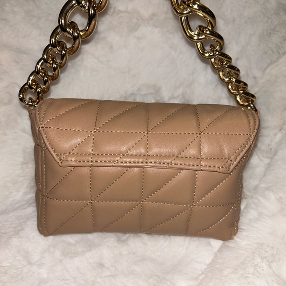 Urban Expressions Quilted Chain Shoulder Bag Tan Gold Chain Minimalist - Picture 4 of 6